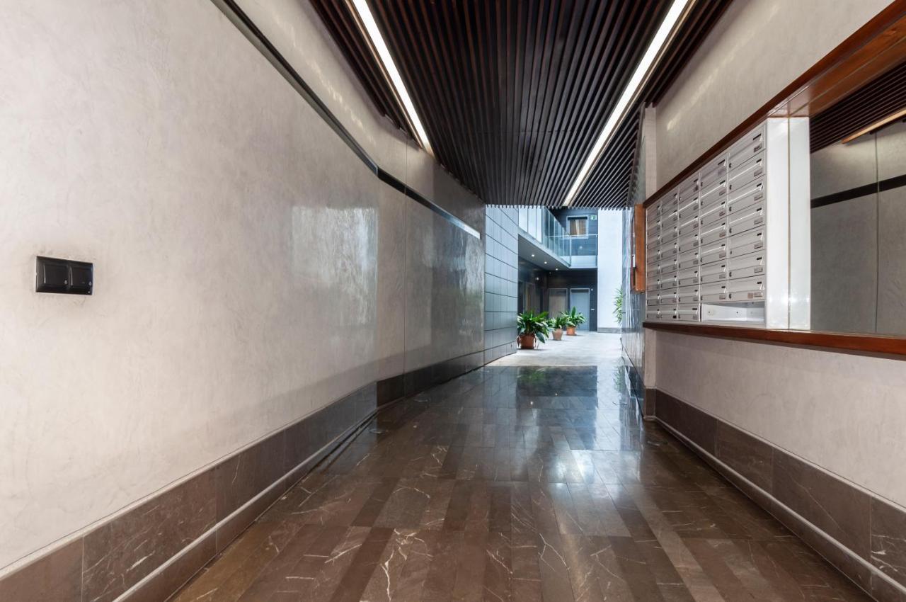 Bhost - Apartamento Victoria Малага Екстер'єр фото
